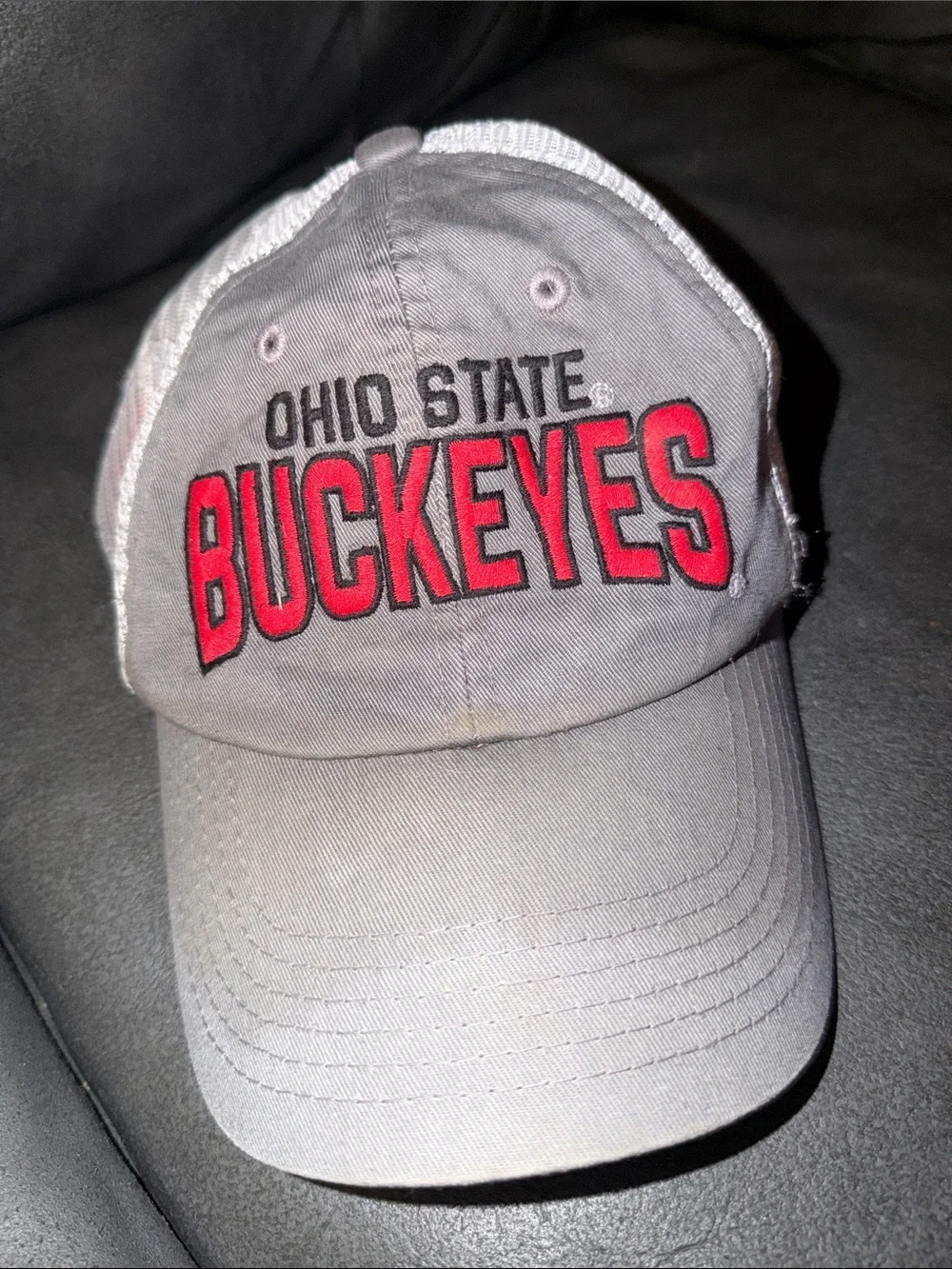 Ohio state football hat adult Buckeyes Gray & Red Mesh Baseball Cap
